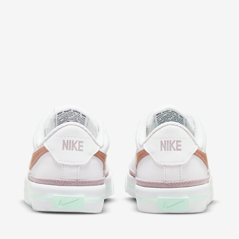 Women's Court Legacy Sneaker. Low Top - Picture 4 of 9